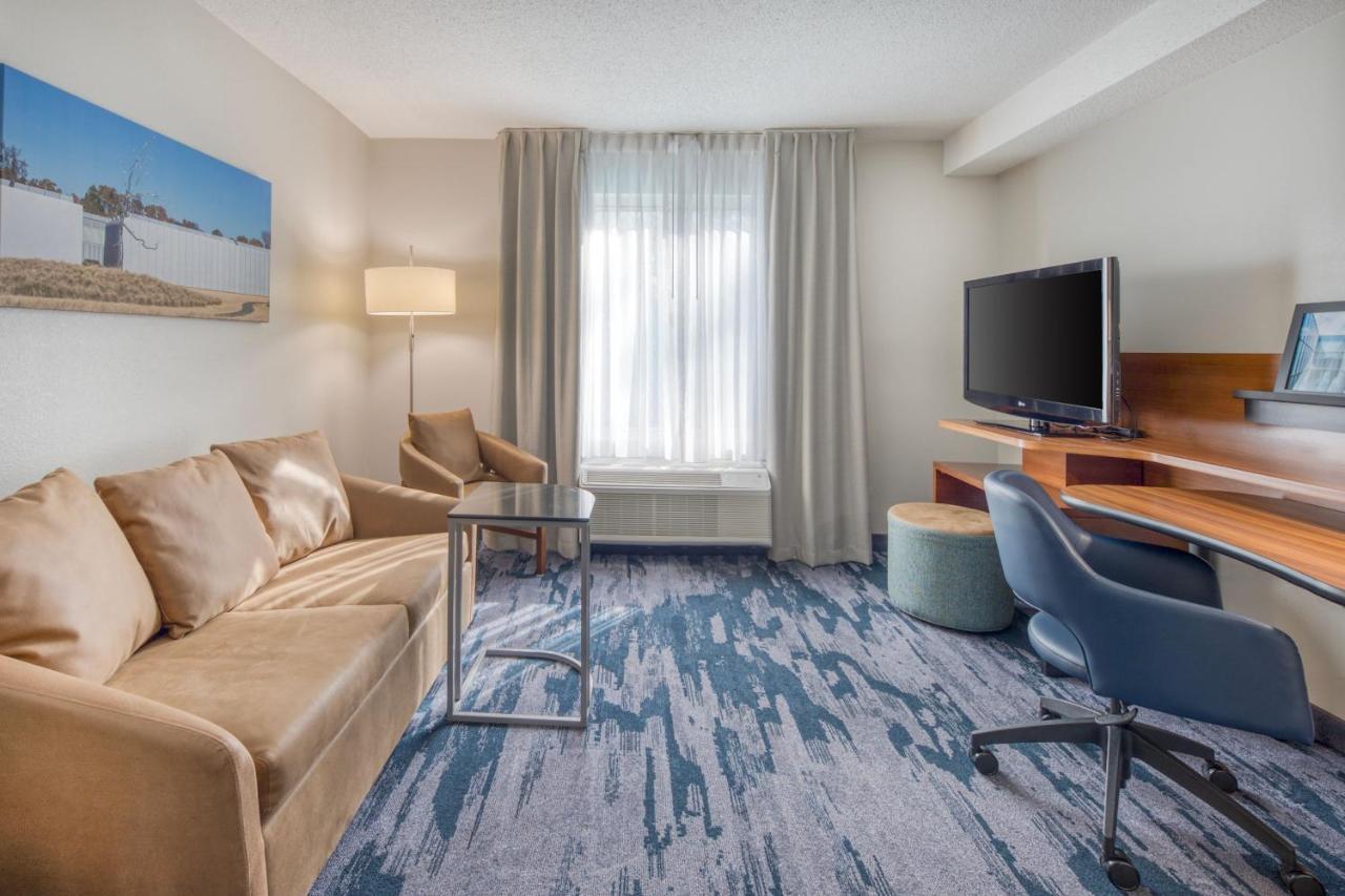 Fairfield Inn & Suites Raleigh Crabtree Valley Extérieur photo
