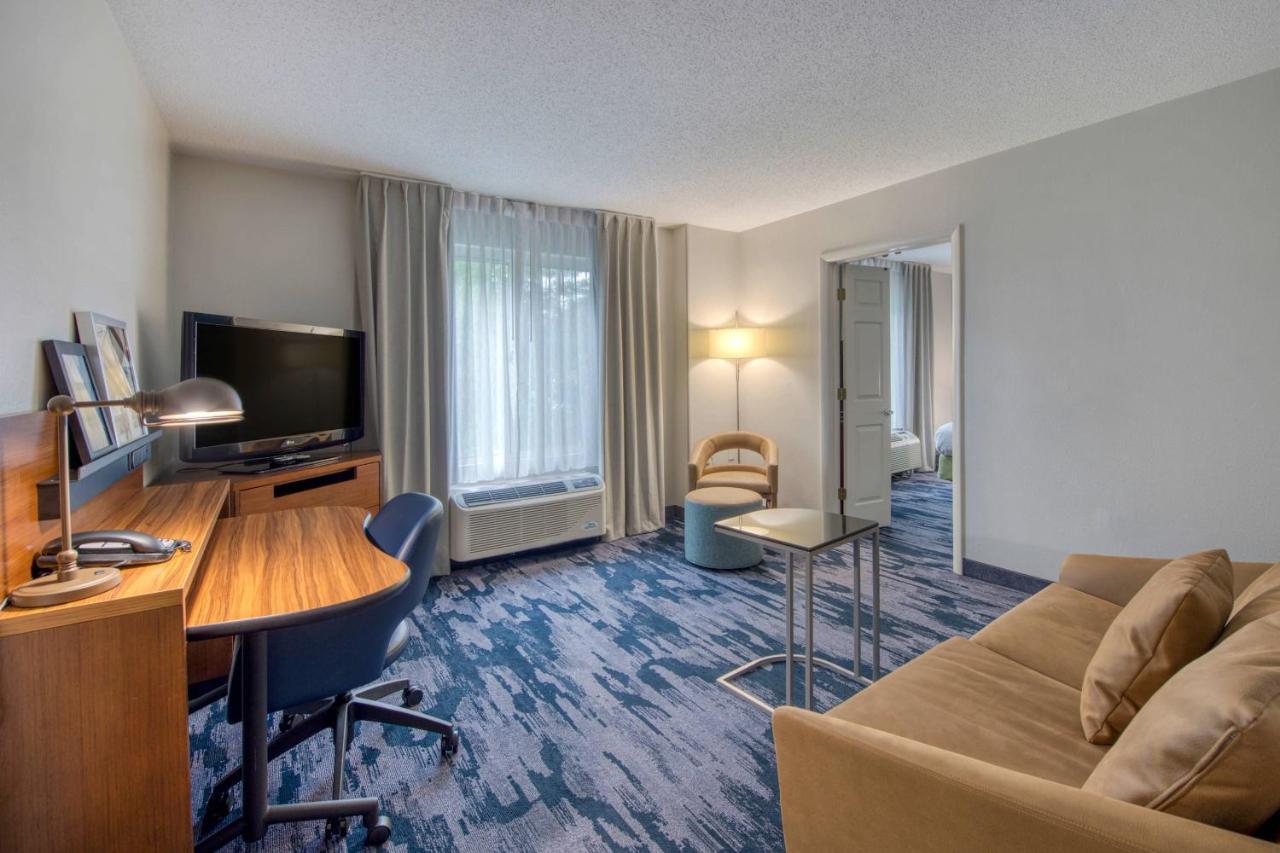 Fairfield Inn & Suites Raleigh Crabtree Valley Extérieur photo